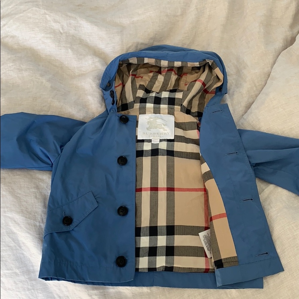 Kids Burberry Raincoat
